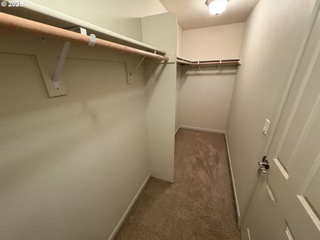 $519,500 | 10552 Northeast Gateway Street, Hillsboro, OR 97006