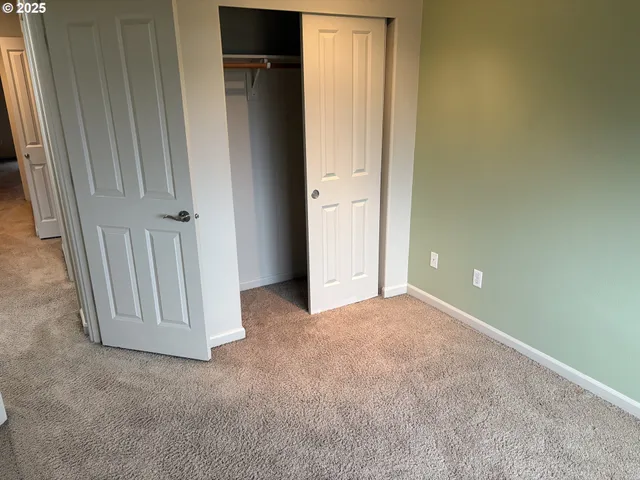 $519,500 | 10552 Northeast Gateway Street, Hillsboro, OR 97006