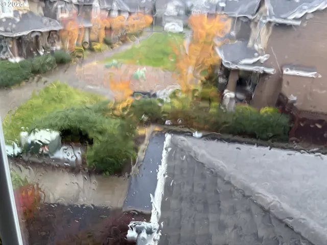 $519,500 | 10552 Northeast Gateway Street, Hillsboro, OR 97006