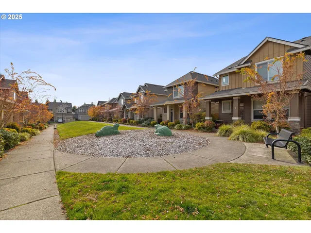 $519,500 | 10552 Northeast Gateway Street, Hillsboro, OR 97006