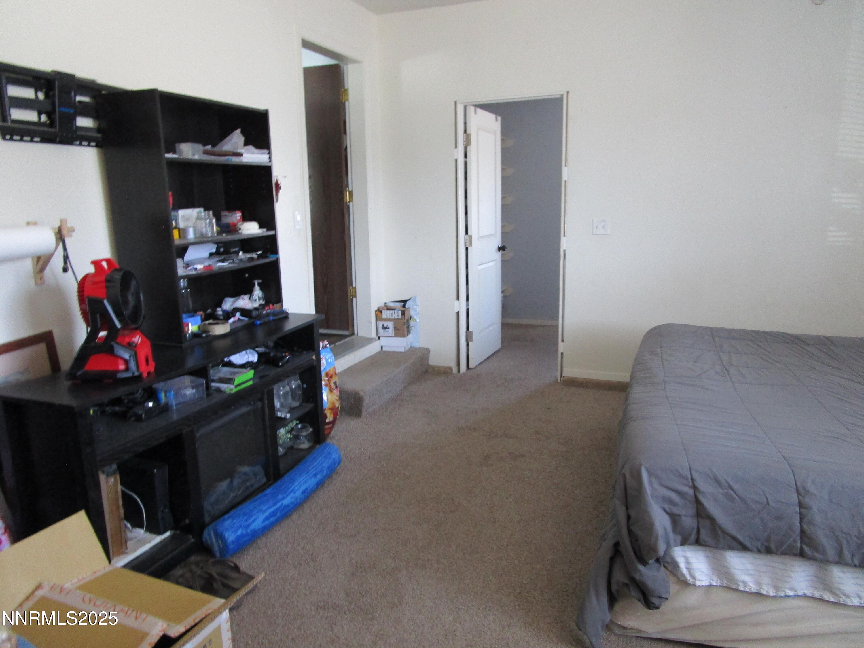 1091 Tiffany Drive Fallon, NV 89406 - Photo 12 of 31 a view of kids room with toys