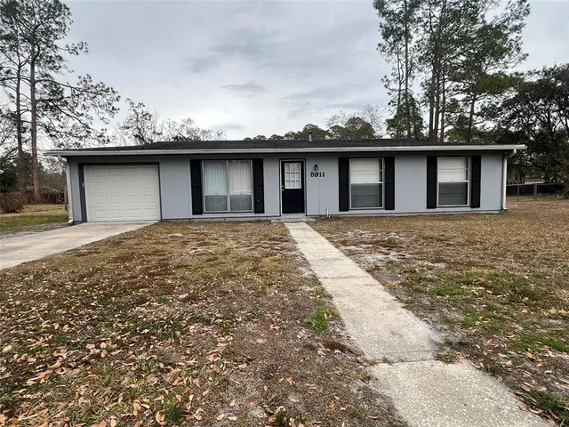 $1,800 | 5911 Northwest 27th Street, Gainesville, FL 32653