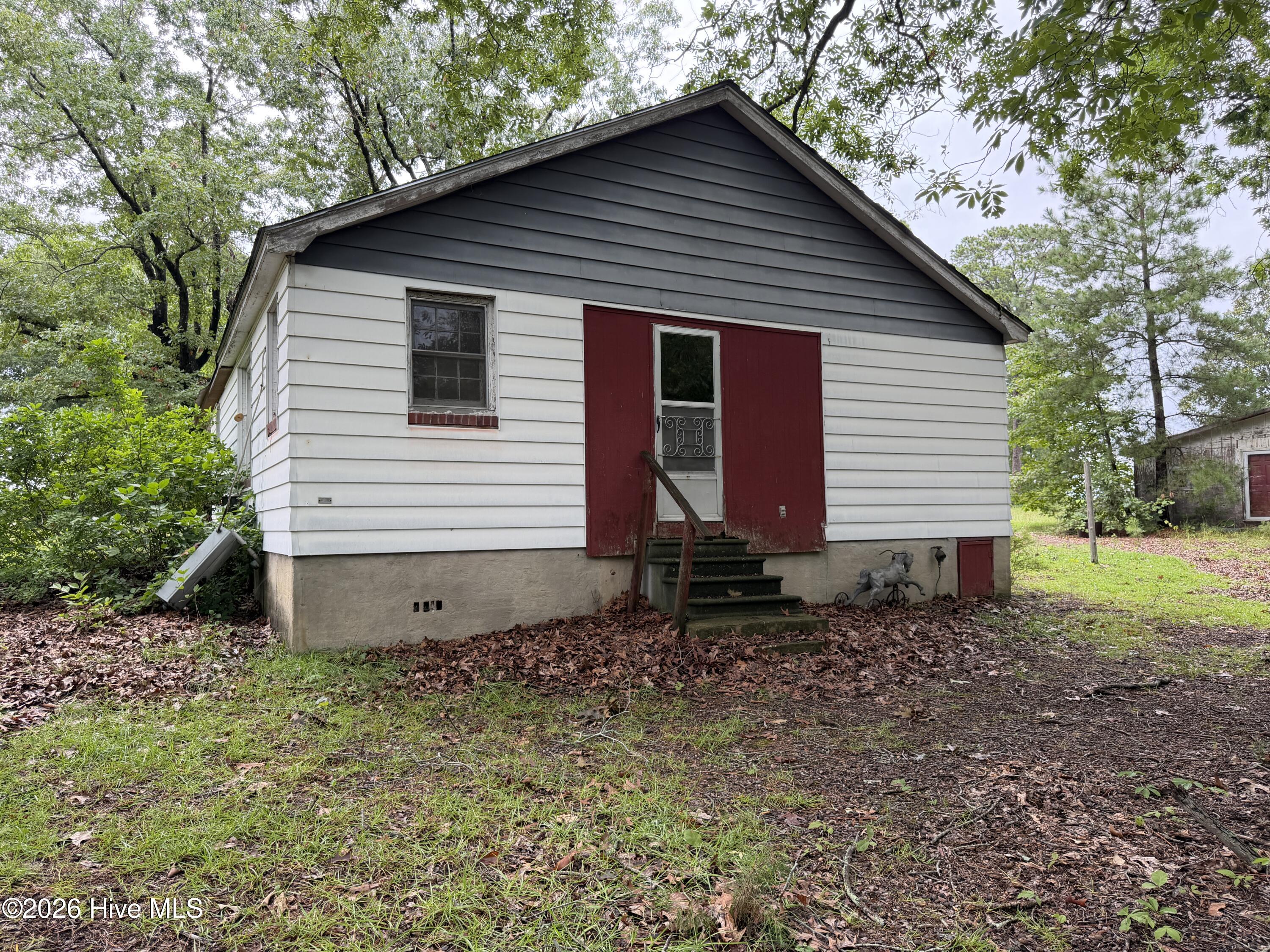 235 Bryant Road Carthage, NC 28327 - Photo 6 of 12 Gallery Image 6