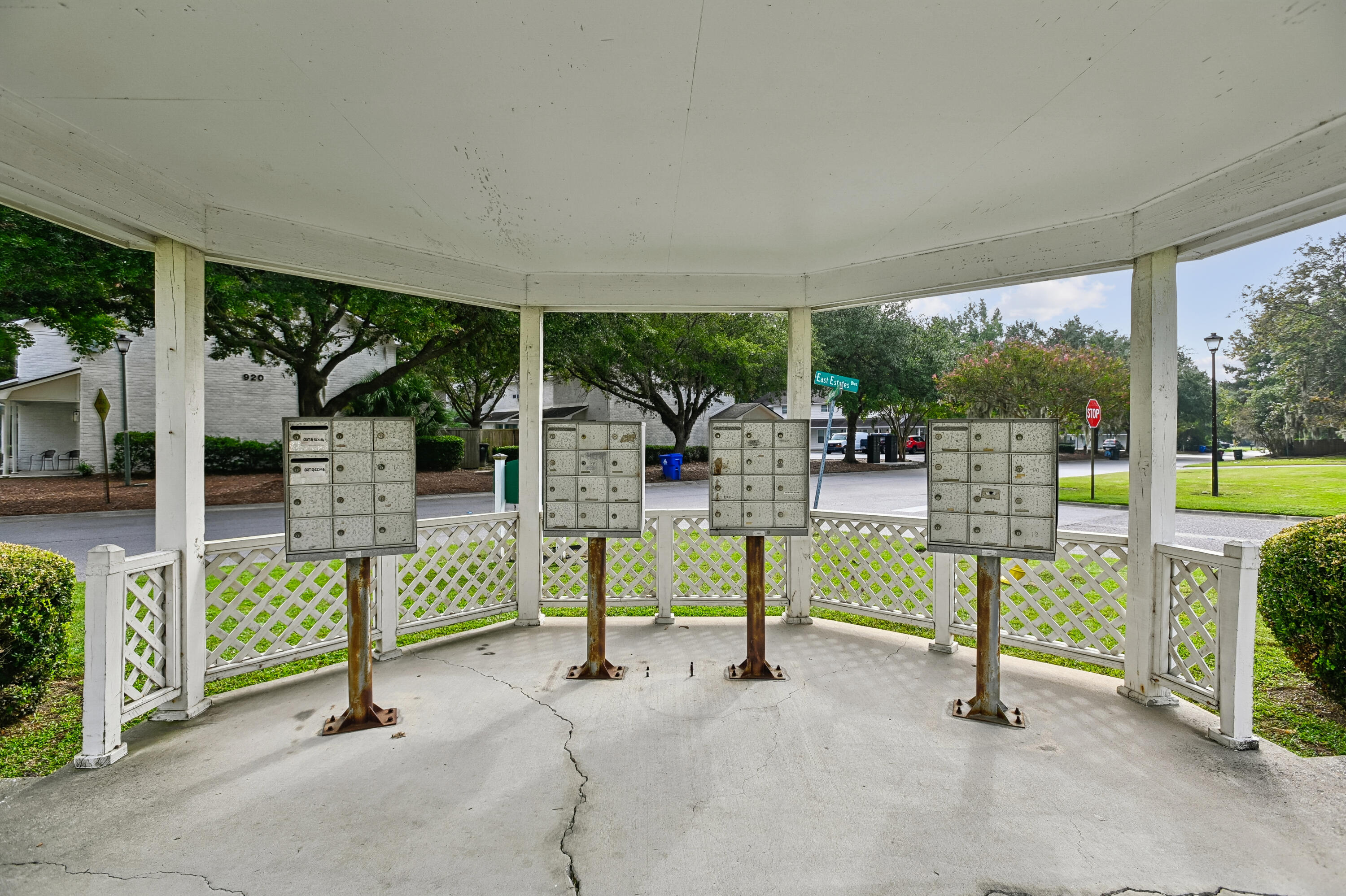 905 Burnley Road, Unit D Charleston, SC 29414 - Photo 36 of 44 7-Shaftesbury_Woods_Mail