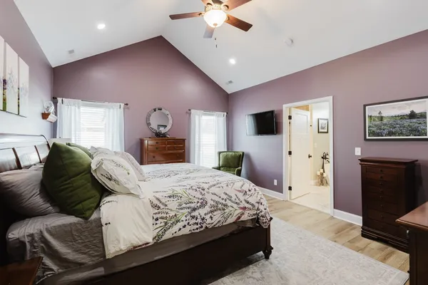 $550,000 | 1112 Daybreak Drive, Marion, IL 62959