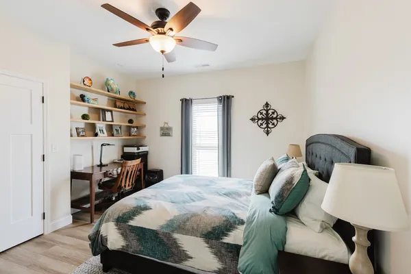 $550,000 | 1112 Daybreak Drive, Marion, IL 62959