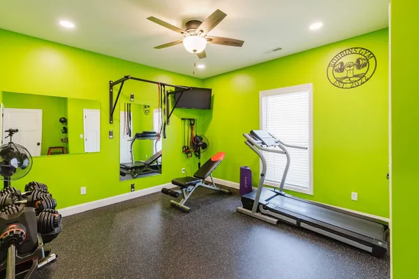 $550,000 | 1112 Daybreak Drive, Marion, IL 62959