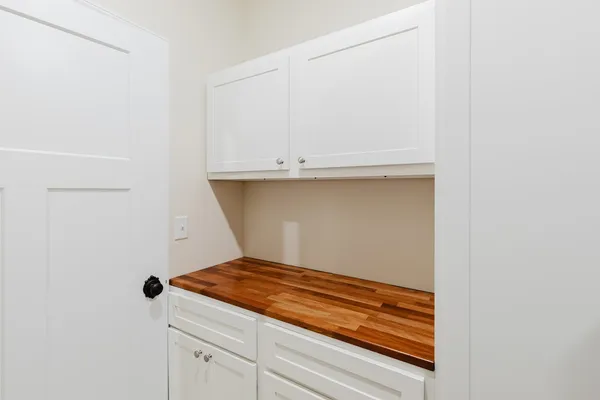 $550,000 | 1112 Daybreak Drive, Marion, IL 62959