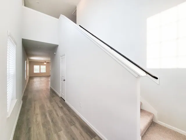 $2,400 | 94 Valiant Ridge Trail, Magnolia, TX 77354