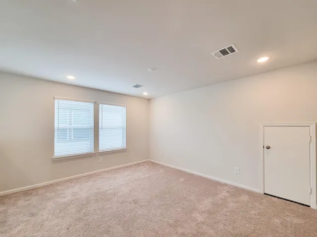 $2,400 | 94 Valiant Ridge Trail, Magnolia, TX 77354