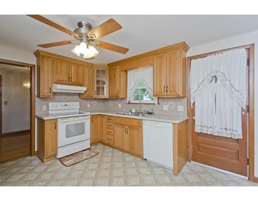 44 Richmond Road Ludlow, MA 01056 - Photo 12 of 42 Gallery Image 12