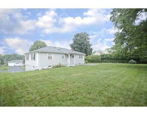 44 Richmond Road Ludlow, MA 01056 - Photo 6 of 42 Gallery Image 6