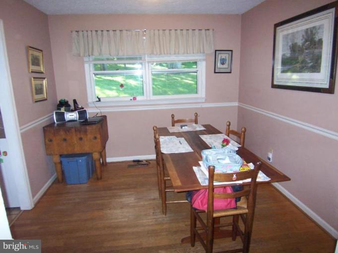 20490 River Road Rapidan, VA 22733 - Photo 5 of 15 Dining Room