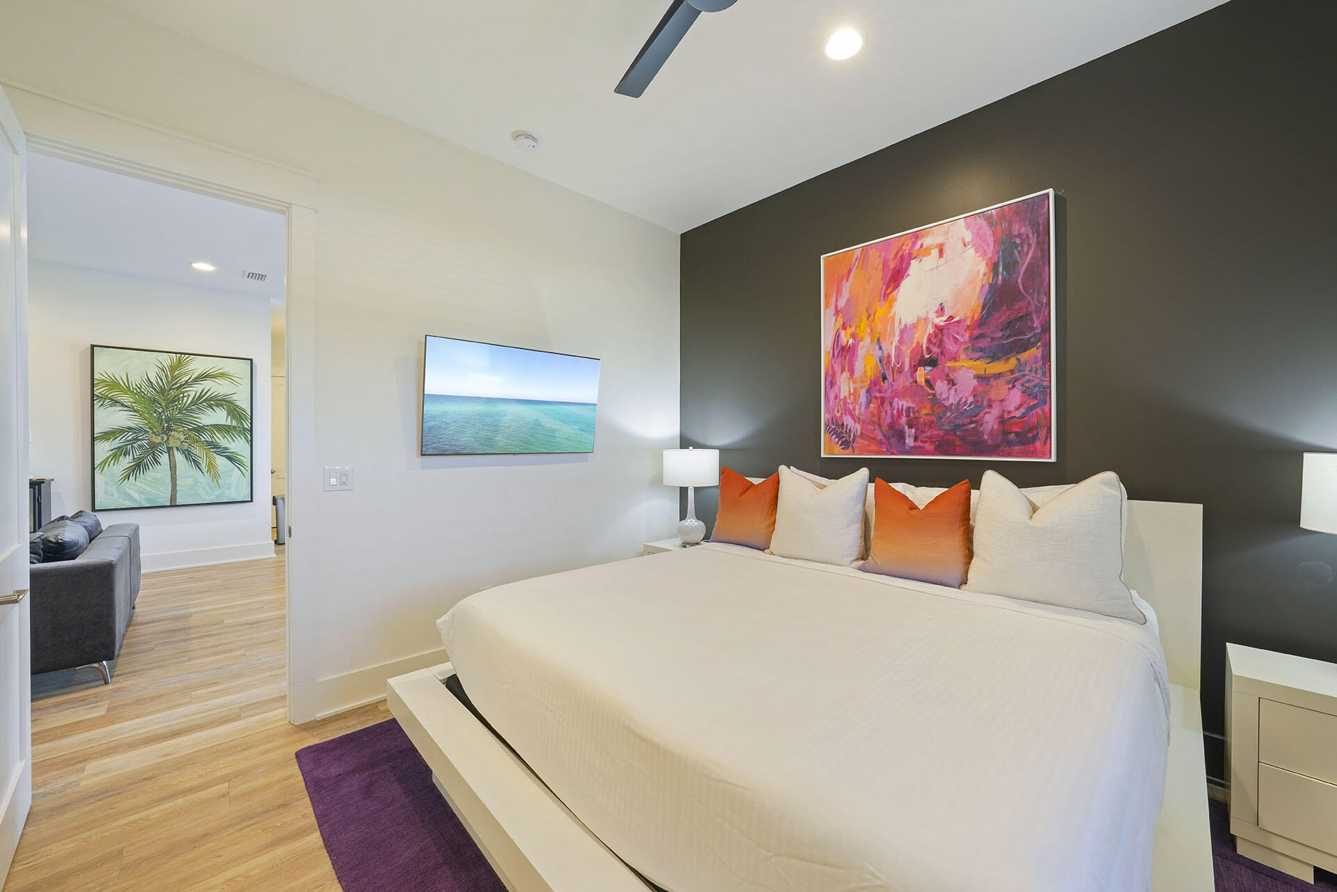 336 South Holiday Road Destin, FL 32550 - Photo 25 of 40 a bed room with a bed