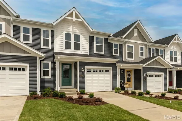 $322,900 | 94 Mora Boulevard, Unit 440502, O'Fallon, MO 63368