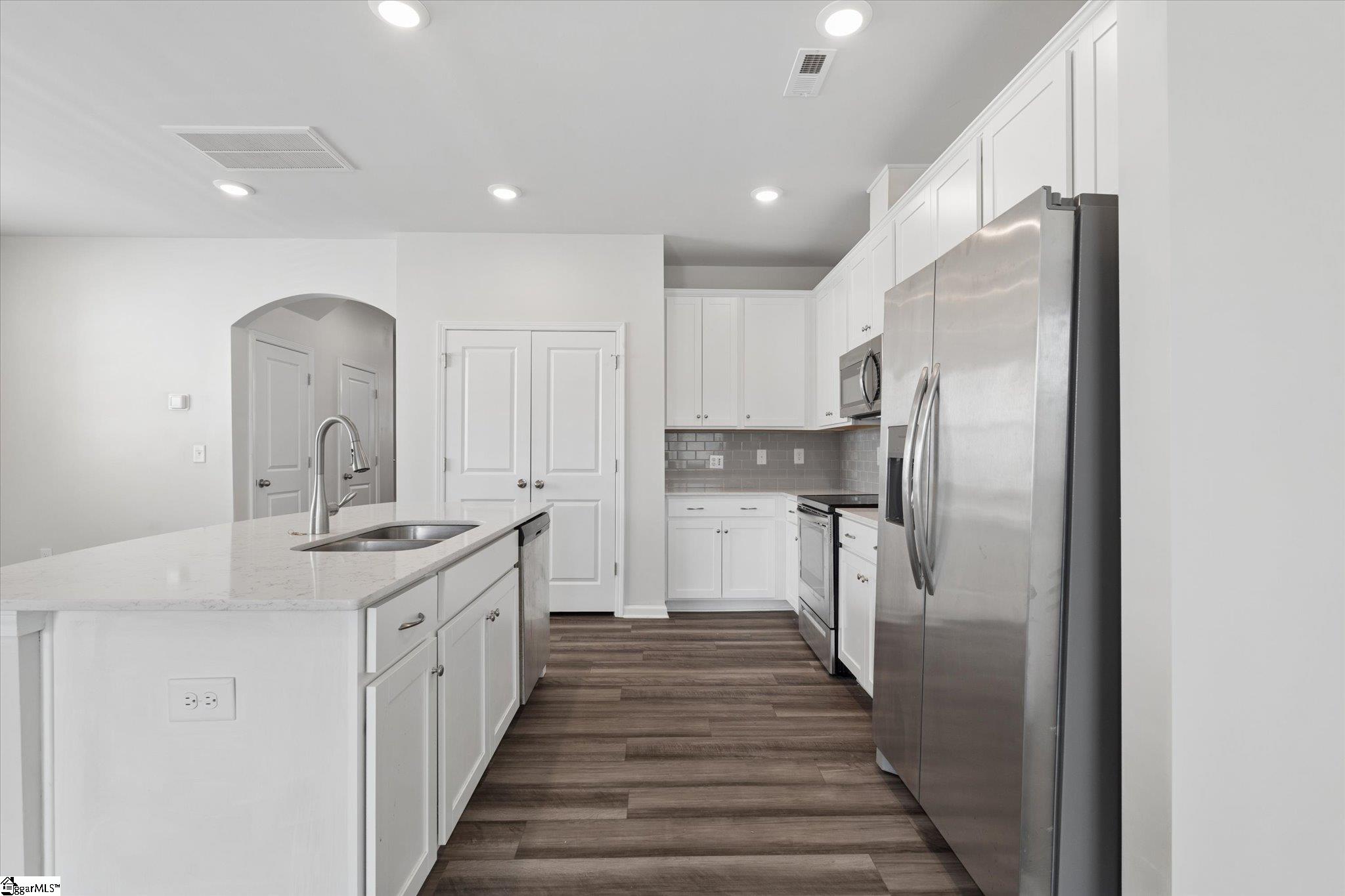 299 East Compass Way Easley, SC 29640 - Photo 6 of 26