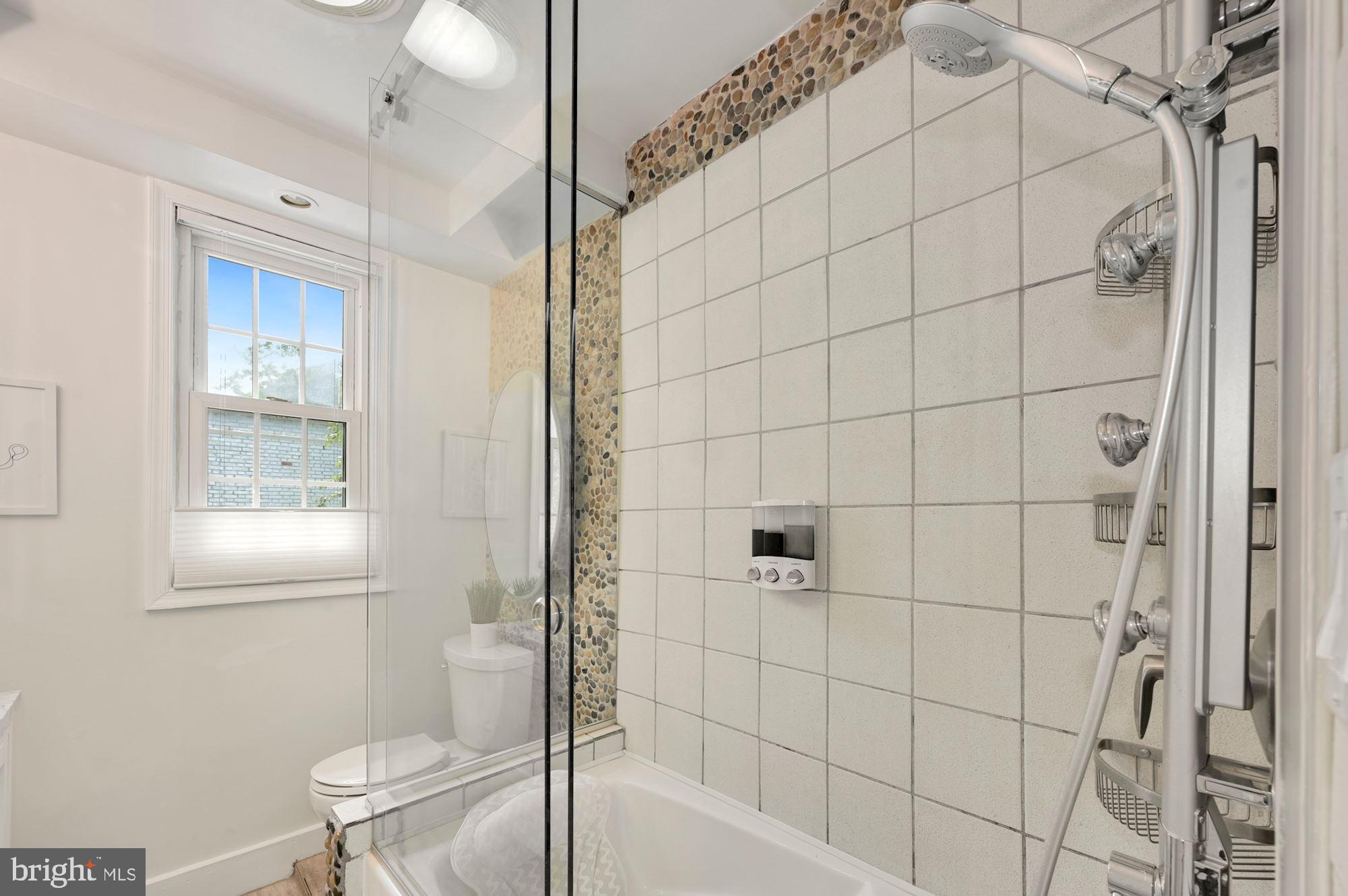 1391 D Street Northeast Washington, DC 20002 - Photo 20 of 39