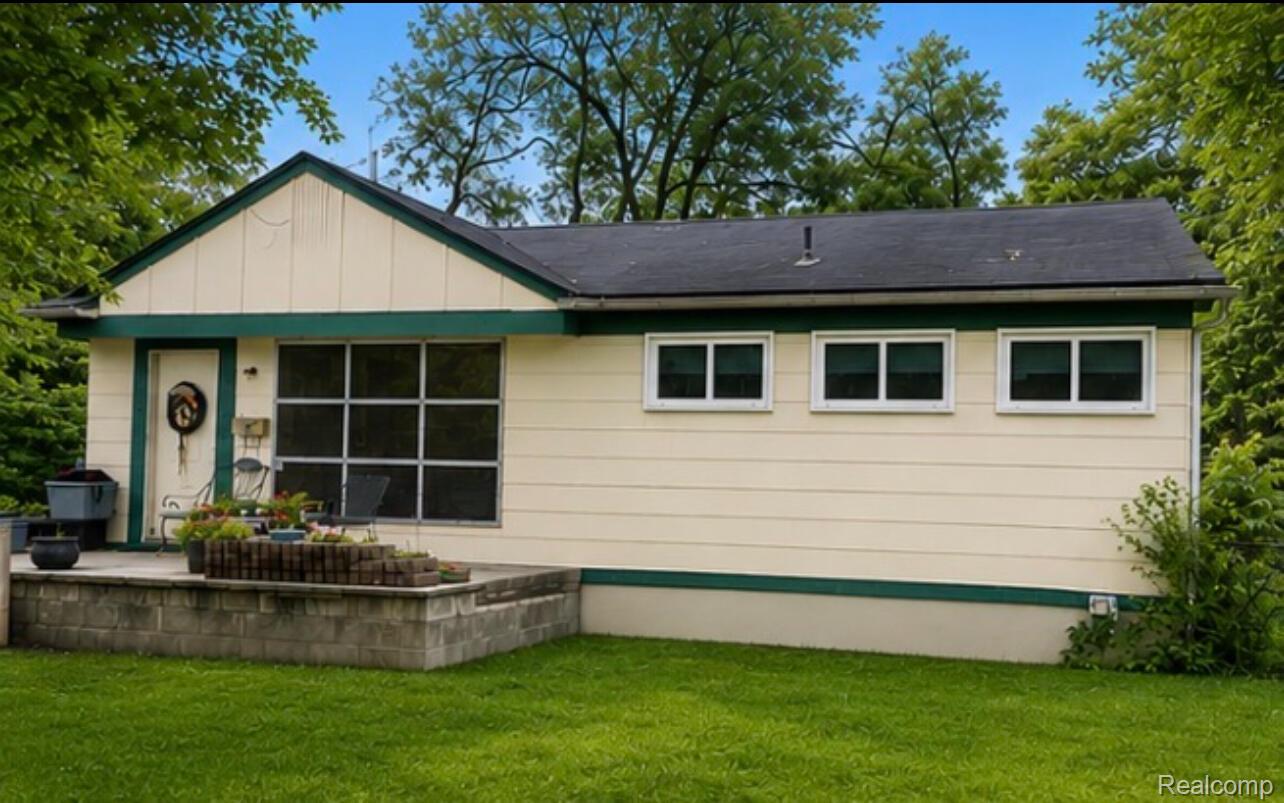 27817 Rosewood Street Inkster, MI 48141 - Photo 3 of 3 003_beyc6a4c613334a28.jpg