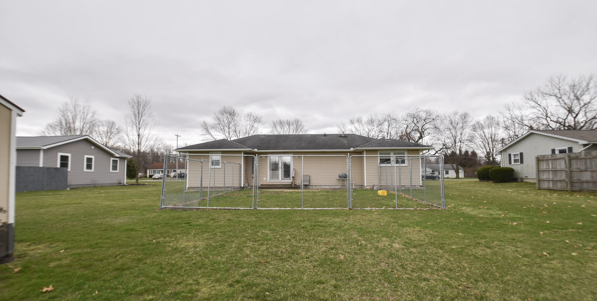 294 North Fiske Road Coldwater, MI 49036 - Photo 2 of 19 DSC_0144