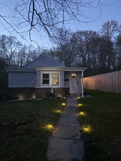 196 Rolf Avenue Chicopee, MA 01020 - Photo 1 of 12 Gallery Image 1