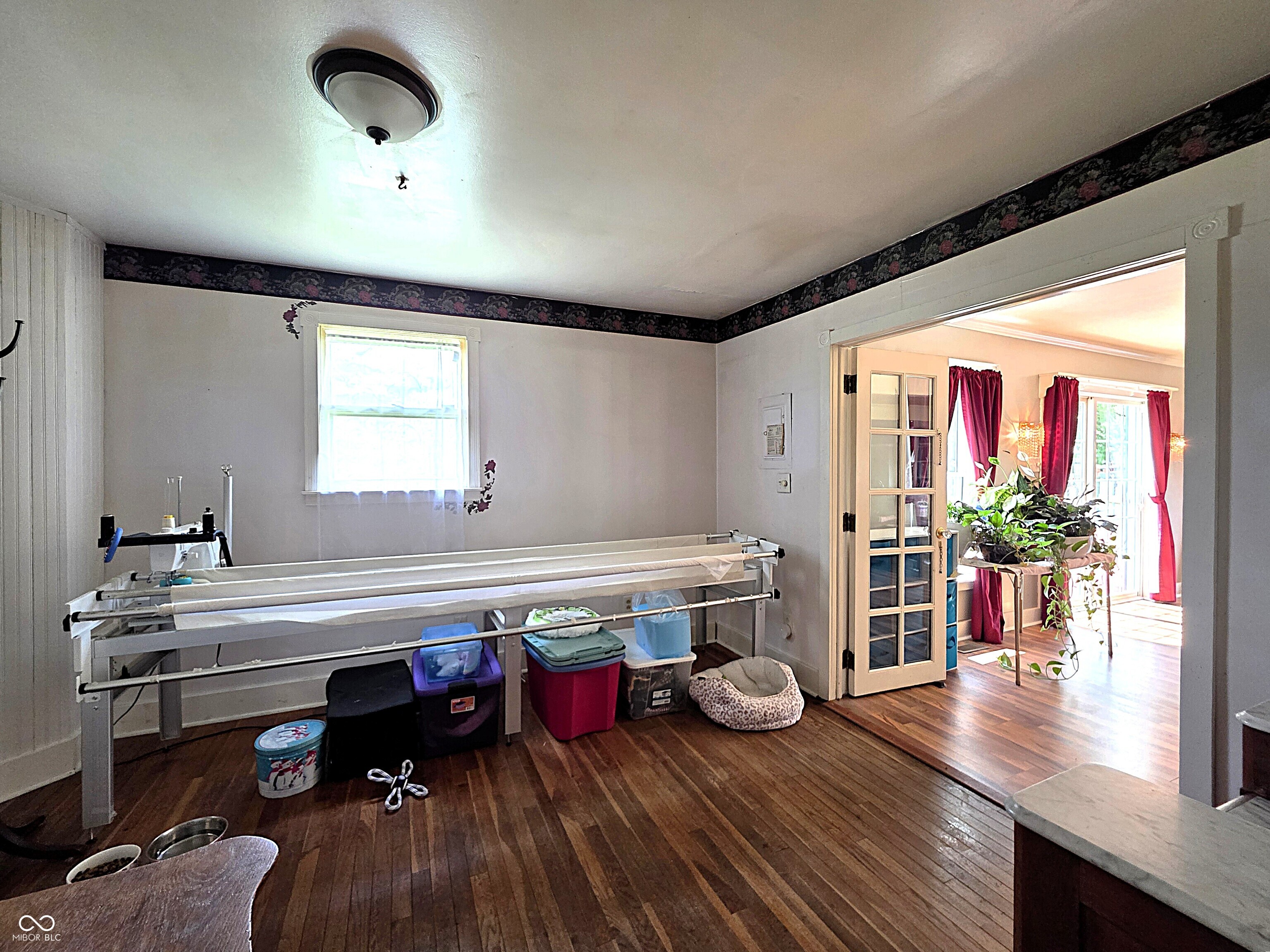 6908 Mendenhall Road Indianapolis, IN 46221 - Photo 16 of 35