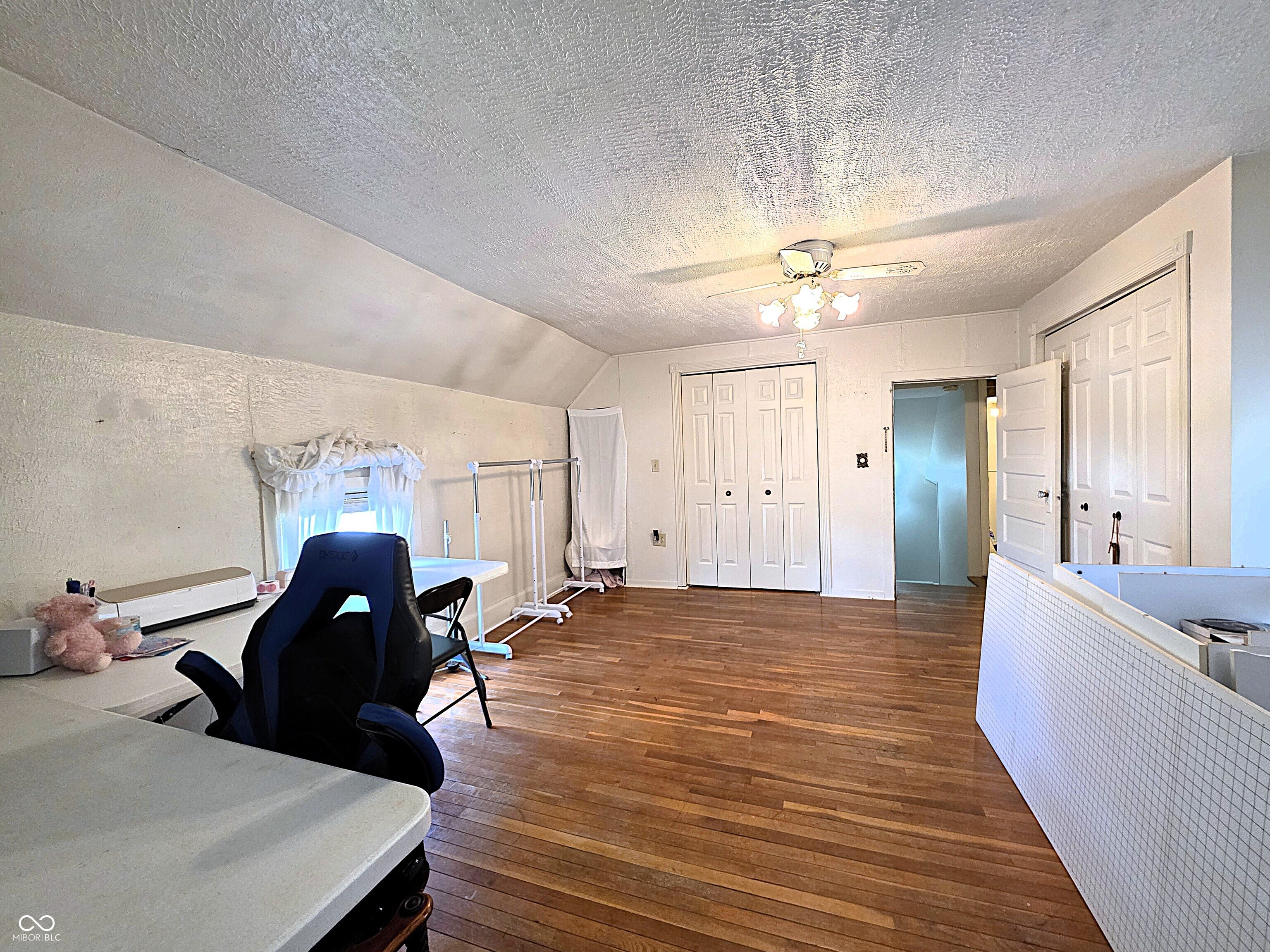 6908 Mendenhall Road Indianapolis, IN 46221 - Photo 20 of 35