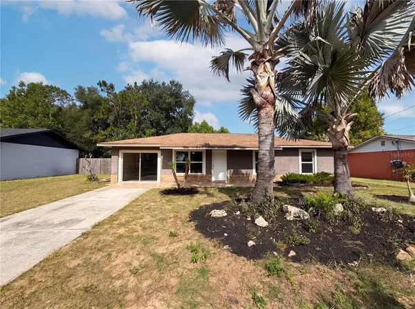 $245,000 | 505 Oak Drive, Tavares, FL 32778