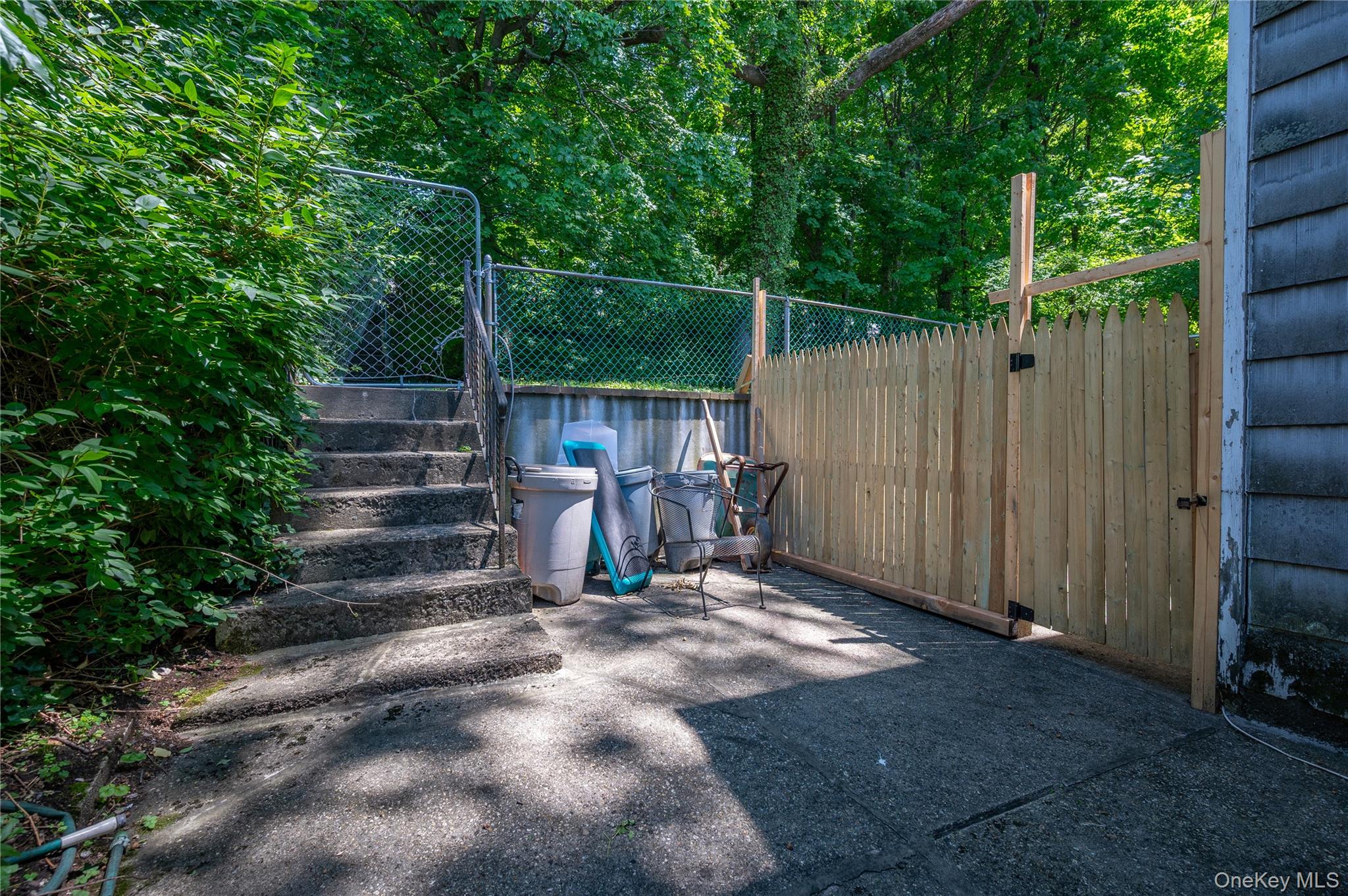 74 Jervis Road Yonkers, NY 10705 - Photo 21 of 28 Gallery Image 21