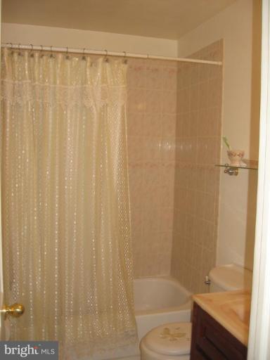 7895 Chalice Road Severn, MD 21144 - Photo 4 of 22 Bath #1