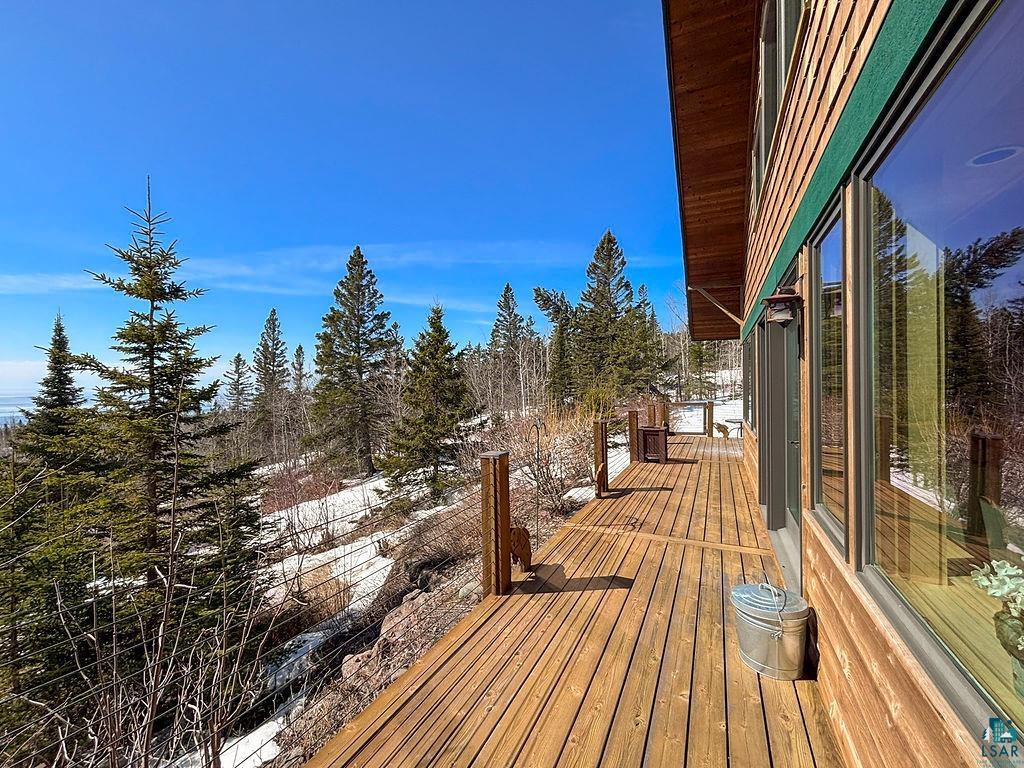 88 Overlook Trail Tofte, MN 55615 - Photo 11 of 85