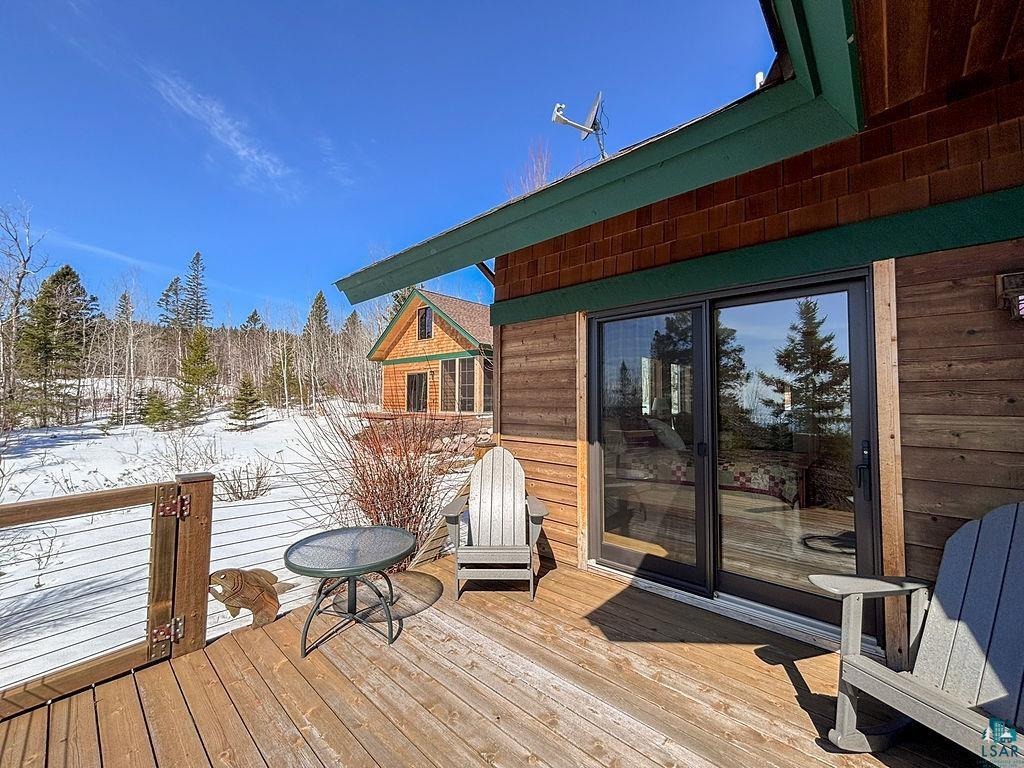 88 Overlook Trail Tofte, MN 55615 - Photo 10 of 85