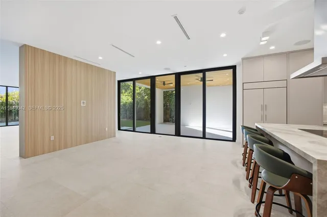 $5,695,000 | 7965 Southwest 53rd Avenue, Miami, FL 33143