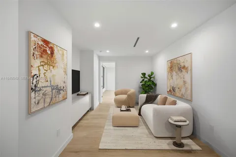 $5,695,000 | 7965 Southwest 53rd Avenue, Miami, FL 33143