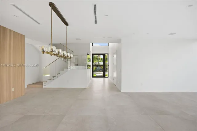 $5,695,000 | 7965 Southwest 53rd Avenue, Miami, FL 33143