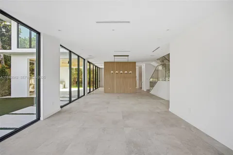 $5,695,000 | 7965 Southwest 53rd Avenue, Miami, FL 33143