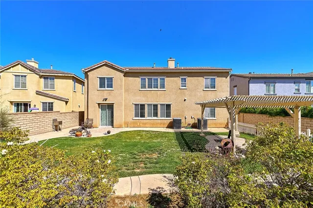 $687,500 | 2106 Tangerine Street, Palmdale, CA 93551