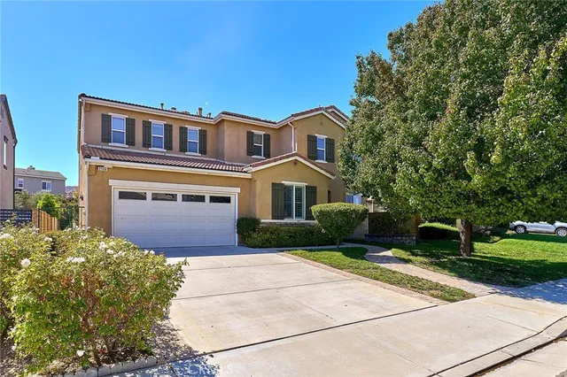 $687,500 | 2106 Tangerine Street, Palmdale, CA 93551