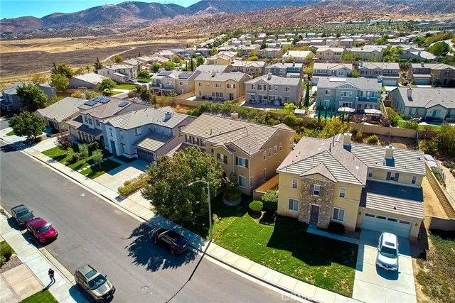 $687,500 | 2106 Tangerine Street, Palmdale, CA 93551