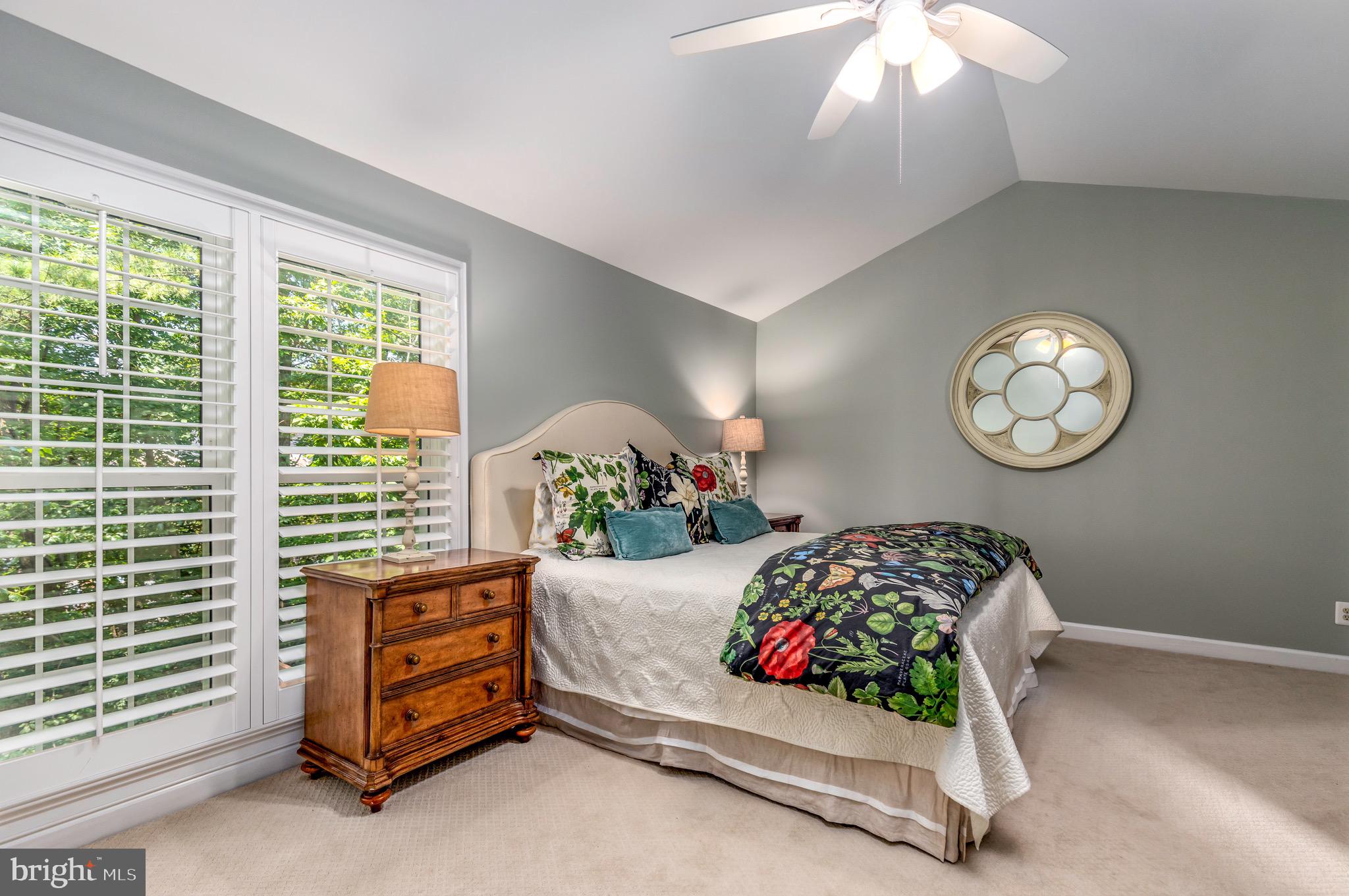 9736 Hidden Valley Road Vienna, VA 22181 - Photo 20 of 39 Gallery Image 20