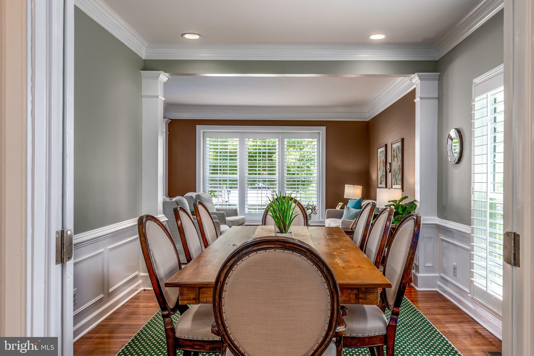 9736 Hidden Valley Road Vienna, VA 22181 - Photo 6 of 39 Gallery Image 6