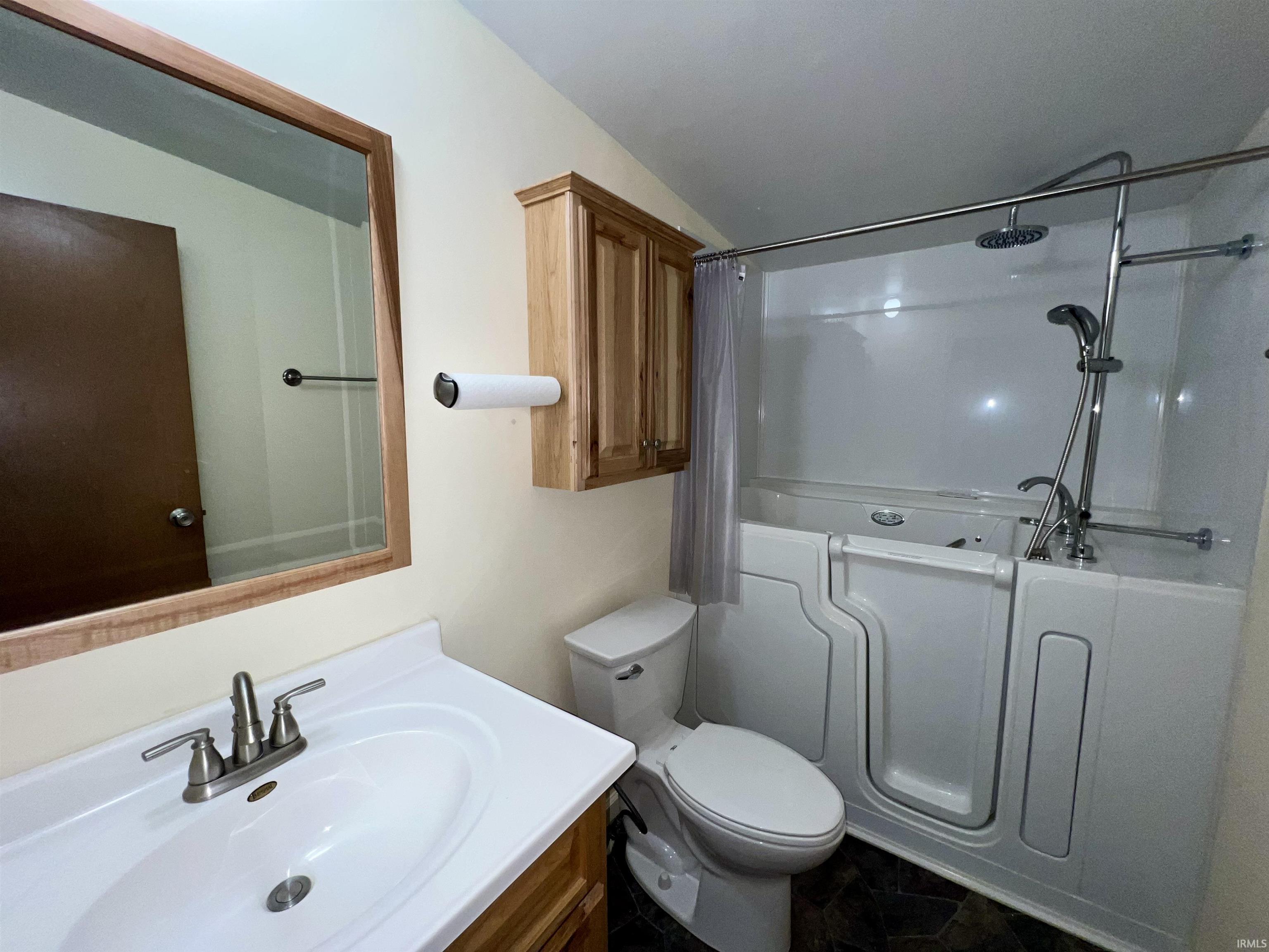 1502 College Avenue Rochester, IN 46975 - Photo 14 of 35