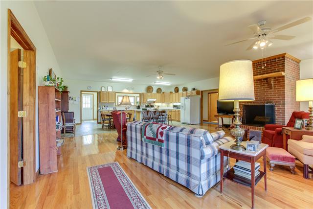 3100 Arnold Road Centerville, TN 37033 - Photo 5 of 20 Gallery Image 5