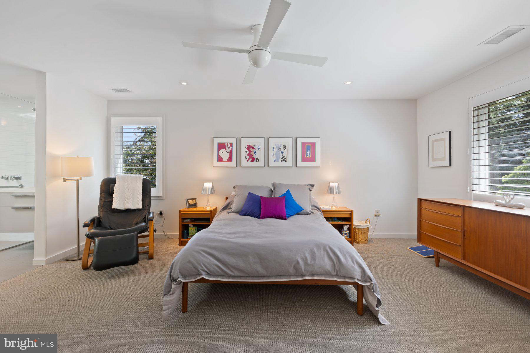 16400 Montecrest Lane Gaithersburg, MD 20878 - Photo 36 of 58 a bedroom with furniture and windows
