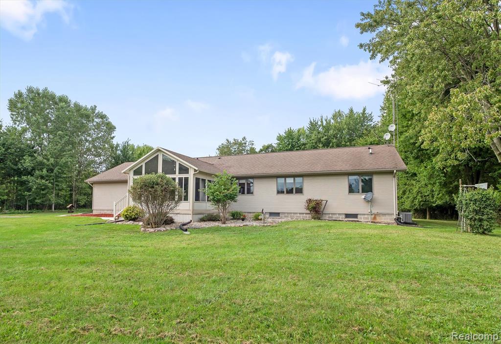 11157 Rose Road Emmett, MI 48022 - Photo 48 of 62 Gallery Image 48