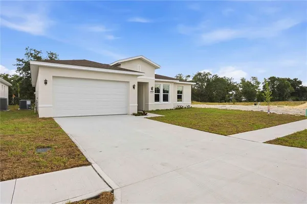 $384,900 | 2108 River Hawk Loop, Winter Haven, FL 33880