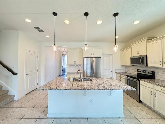 $3,090 | 12377 Streambed Drive, Riverview, FL 33579