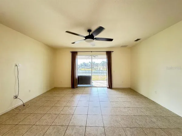 $2,950 | 12377 Streambed Drive, Riverview, FL 33579