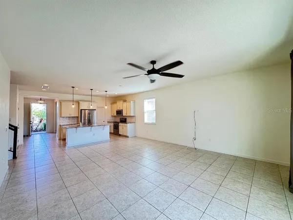 $2,950 | 12377 Streambed Drive, Riverview, FL 33579