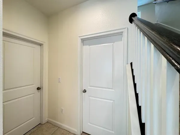$2,950 | 12377 Streambed Drive, Riverview, FL 33579
