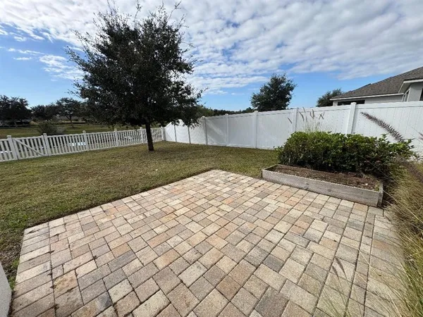 $2,950 | 12377 Streambed Drive, Riverview, FL 33579